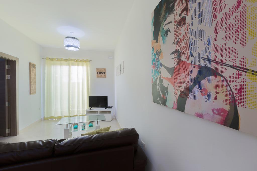 L-Imgarr North Side Apartment 1 מראה חיצוני תמונה