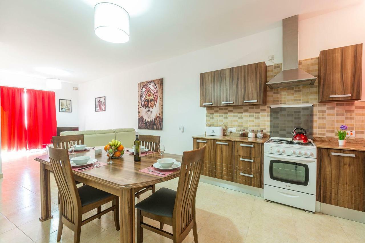 L-Imgarr North Side Apartment 1 מראה חיצוני תמונה